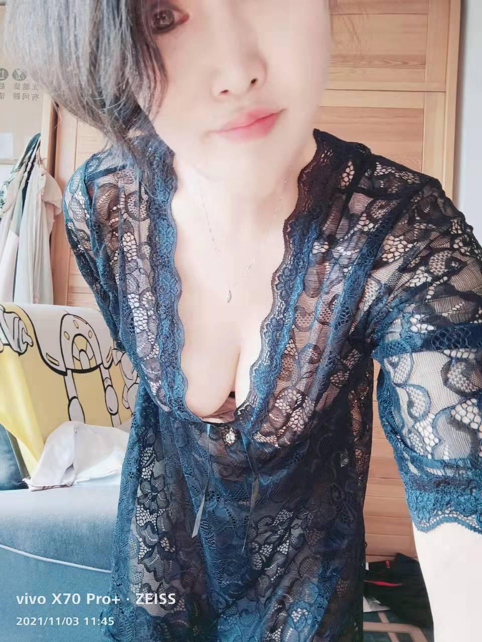 三通全能型风sao熟女